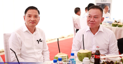 ឯកឧត្តម បណ្ឌិត តុប នេត អញ្ជើញចូលរួមគោរពវិញ្ញាណក្ខន្ធសពឧបាសិកា ង៉ែត ស៊ីថាច ត្រូវជាបងថ្លៃរបស់ឯកឧត្តម សន្តិបណ្ឌិត ម៉ៅ ច័ន្ទតារា
